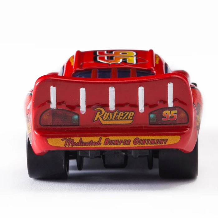 Disney Pixar Cars 3 Cars 2 Mater Huston Jackson Storm Ramirez 1:55 Diecast Metal Alloy Boys Cars Toys regalo di compleanno