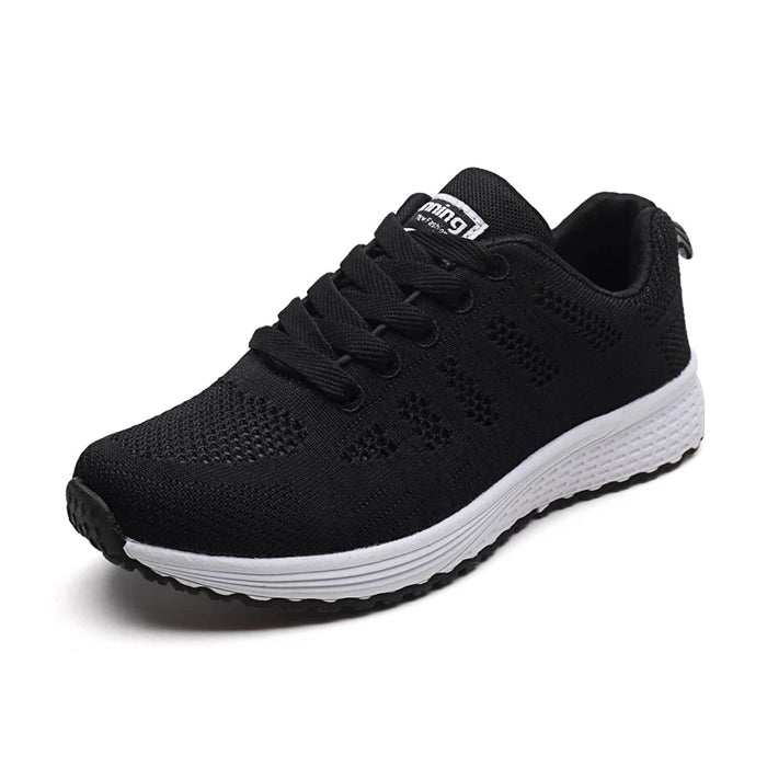 Scarpe Casual da donna moda traspirante scarpe basse in rete da passeggio Sneakers donna 2021 scarpe vulcanizzate da palestra calzature femminili bianche