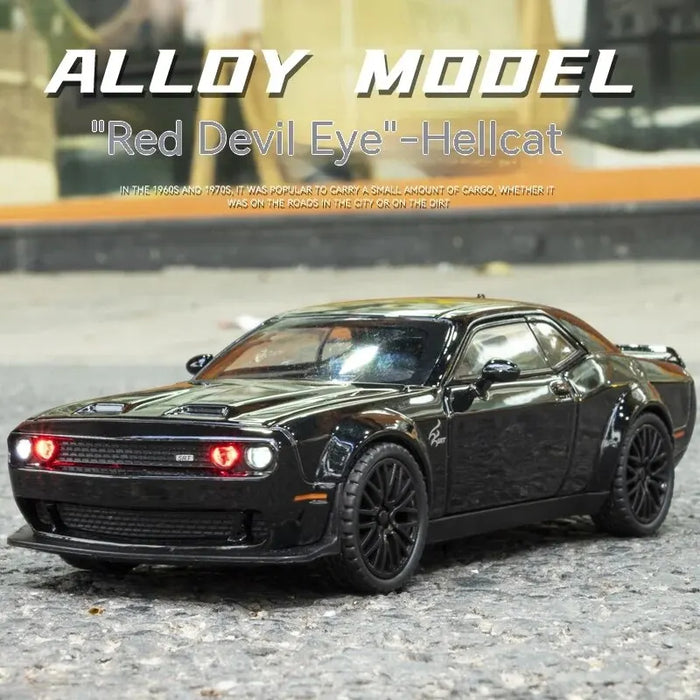 Dodge Challenger Hellcat Toy Car per 1: 32 Scale Die Cast Metel Cars Toy Pull Back Hellcat Model Cars con suono e luce Hellc