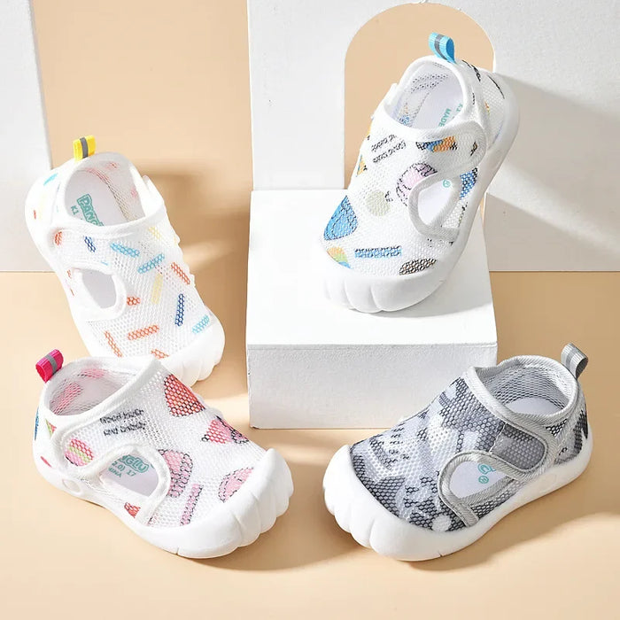 Sandali estivi traspiranti in rete d'aria per bambini 1-4T scarpe Casual Unisex per bambini suola morbida antiscivolo primi camminatori scarpe leggere per neonati