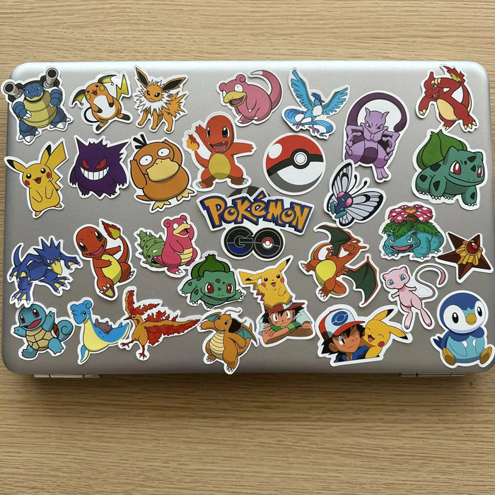 100/200/300 pz Pokemon Kawaii Pikachu adesivi decorazione decalcomanie Laptop Skateboard auto bagagli telefono adesivo impermeabile giocattolo