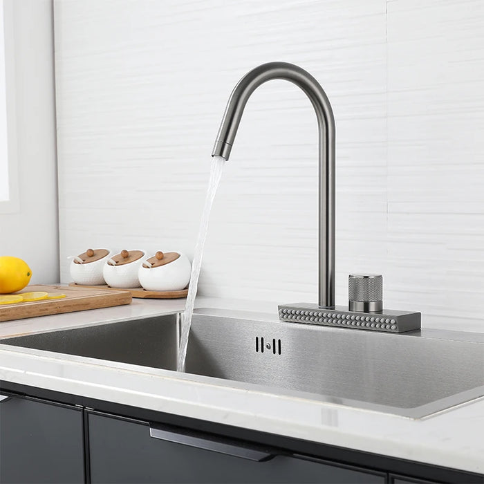 YCRAYS rubinetto per lavello a cascata per cucina miscelatore caldo freddo lavabo prese Multiple per acqua rotazione rubinetto per pioggia volante foro singolo