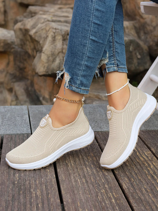 2024 New Fashion Mesh Shoes scarpe da donna Mesh scarpe sportive appartamenti traspiranti Sneakers Casual con suola morbida