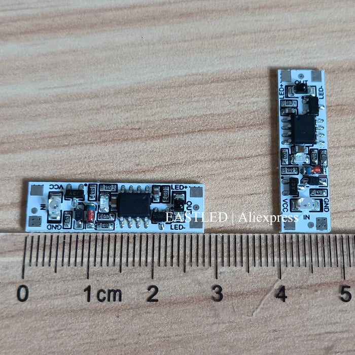 2A DC 12V 24V interruttore del sensore di spazzata manuale senza foro modulo di controllo dell'onda rilevatore di rilevamento dimmerabile per camera da letto dell'armadio con striscia luminosa a LED