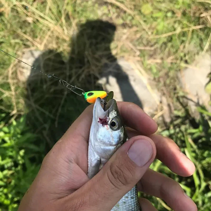 OUTKIT Nuovo Metallo Mini VIB Con Cucchiaio Richiamo di Pesca 6g10g17g25g 2 Centimetri Attrezzatura Da Pesca Spille Crankbait Vibrazione Spinner Affondamento Esca